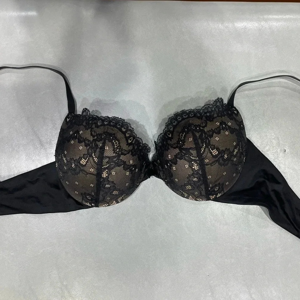 Maidenform 32C Love The Lift Lace Cup Demi Plunge Underwire Push Up Bra Dm9900